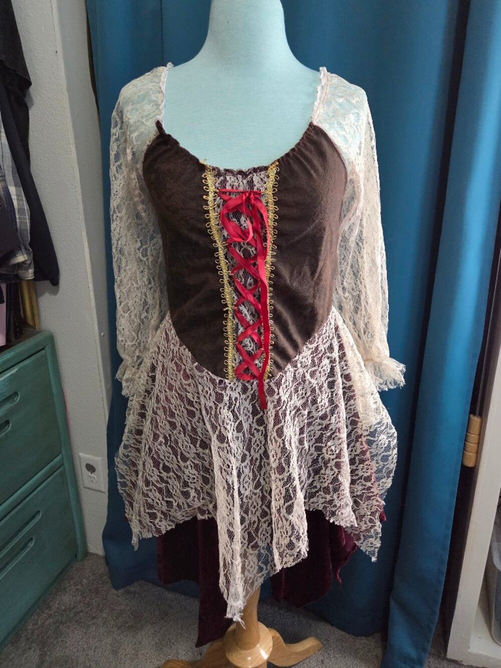 Renaissance Pirate Wench & Beer Maiden Costume | Brown & Wine Velvet Bodice M